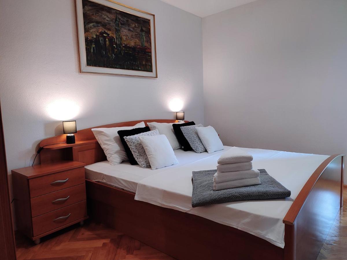 Deluxe Apartman Pervan Split Exterior foto