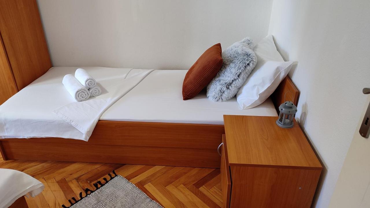 Deluxe Apartman Pervan Split Exterior foto